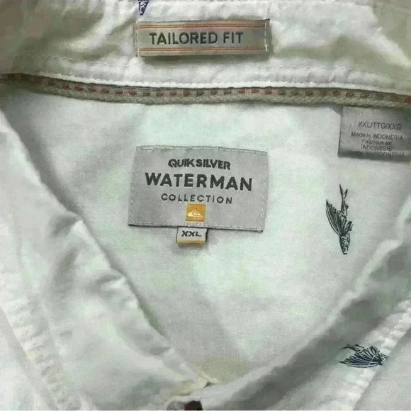 Quicksilver Waterman Collection Short Sleeve Button Down Shirt Size XXL - Picture 3 of 4